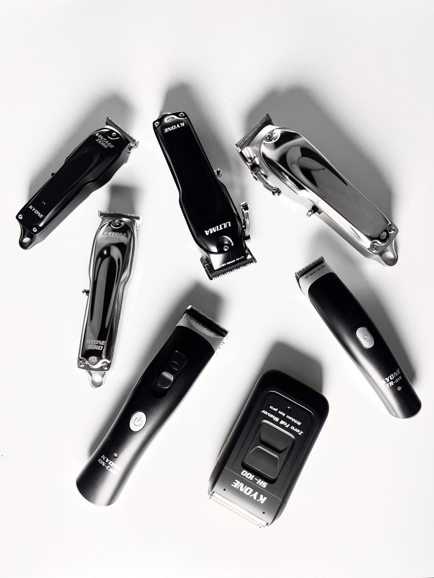 Kyone Set ION-C3000 tondeuse + gratis TR-310 trimmer - KOOS • alles voor de kapper - Kyone - Tondeuses